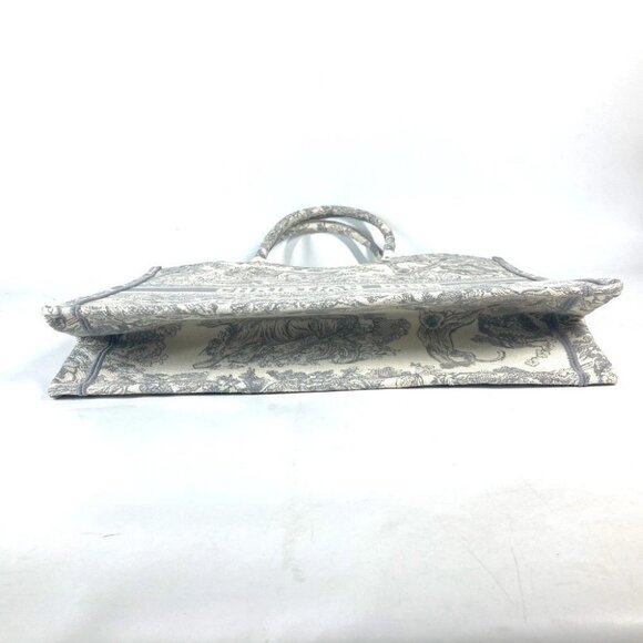 Dior M1286ZTDT_M20I Toile de Jouy embroidery book tote large Hand Bag Tote Bag - Picture 5 of 11